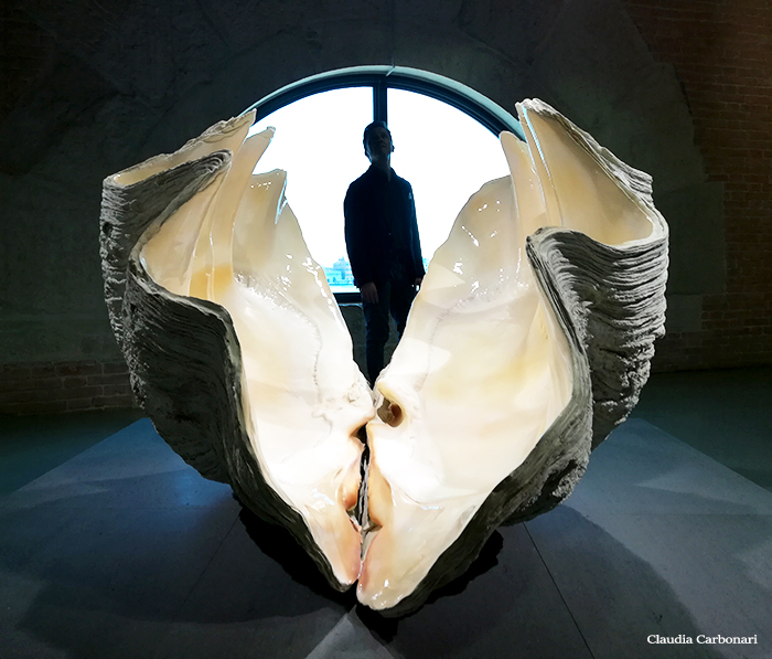 damien-hirst-treasures-of-the-wreck-of-the-unbelievable